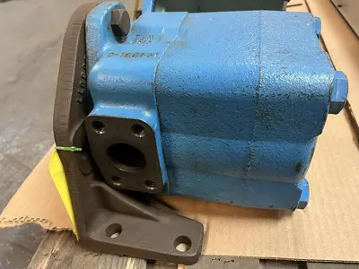 Used VICKERS 45V42A-1A22R Pumps | Surplus Asset Holdings #1206218