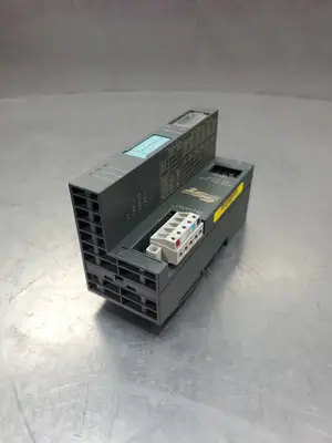 USED SST 5136-DNS-200S Rev 02.004 Communication Module, 24VDC
