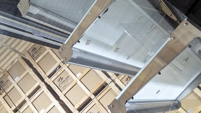 171-0298 29" Vertical Open Air Self Contained Display Cooler