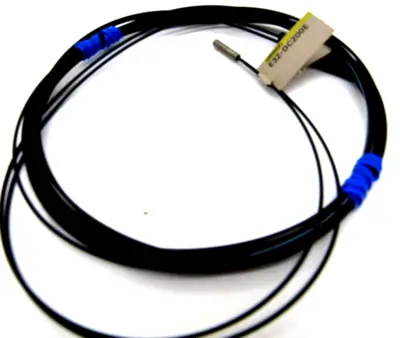 NEW OMRON E32-DC200E PHOTOELECTRIC SWITCH E32DC200E