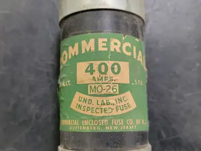 USED COMMERCIAL ENCLOSED FUSE MO-26