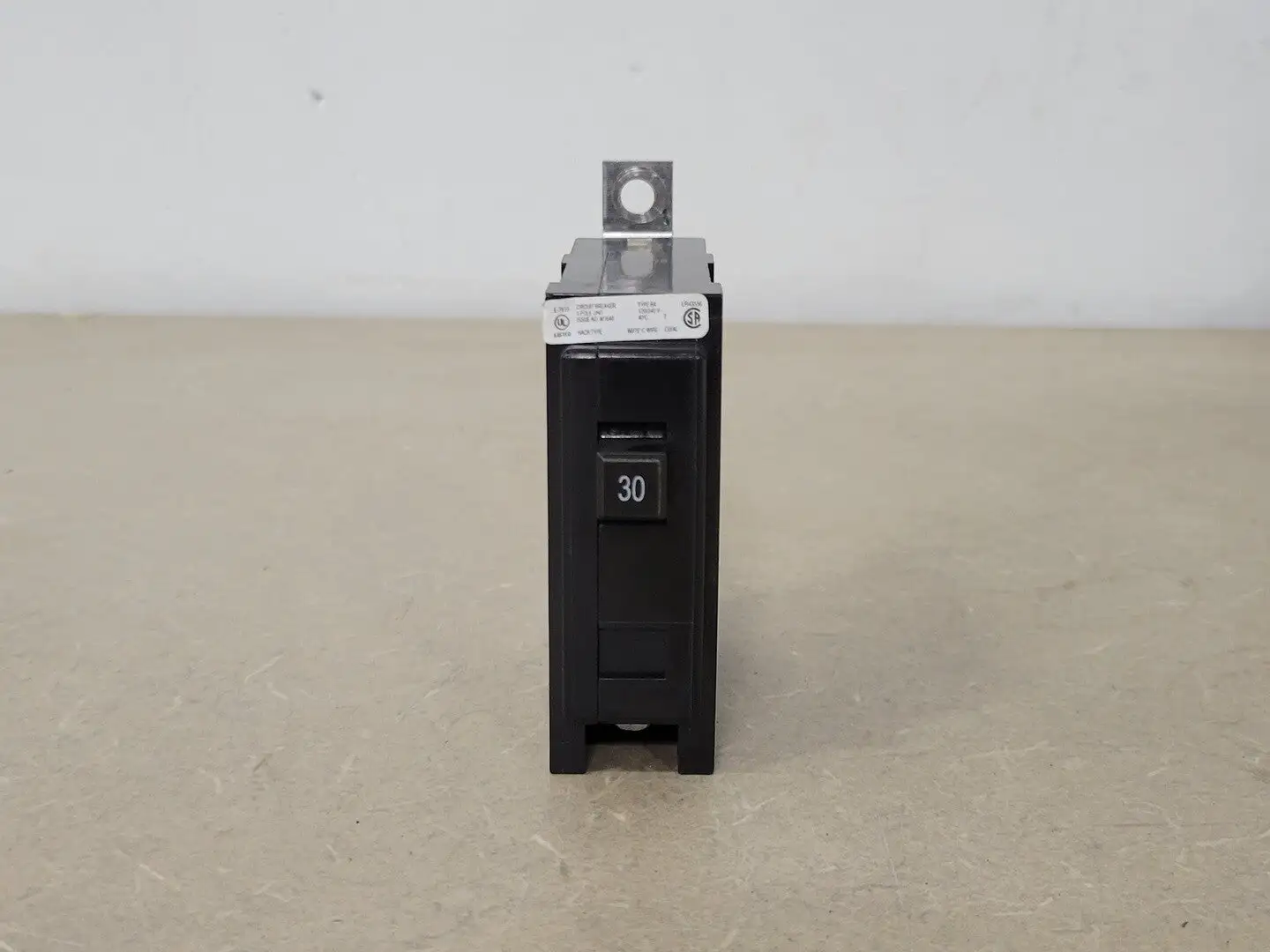 USED EATON M-1640
