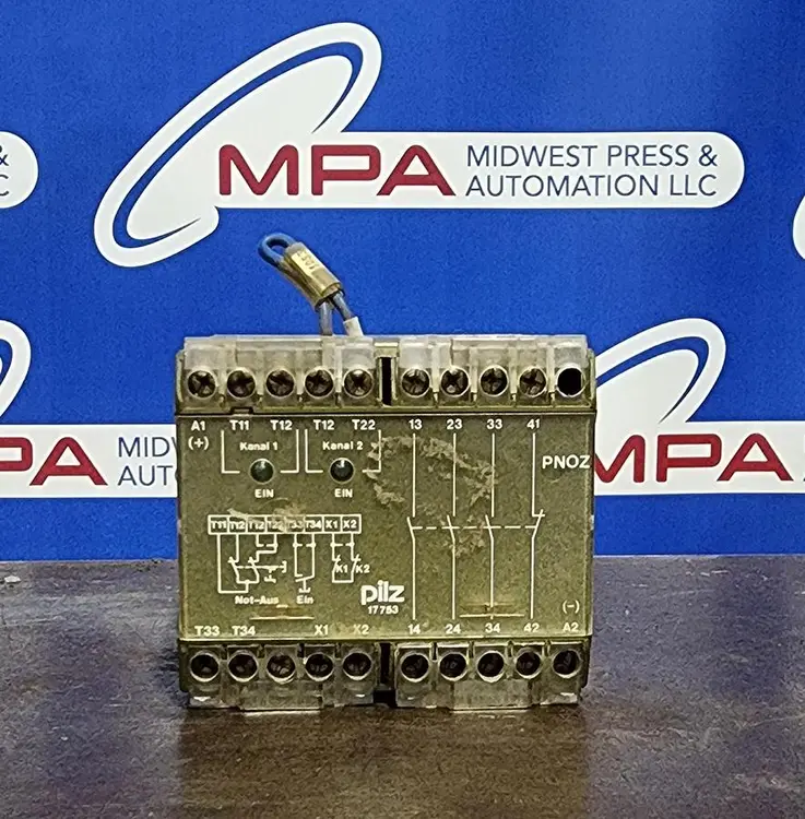 Used PILZ PNOZ 474695 Relays & Switches | Midwest Press and Automation #577554