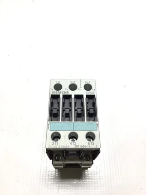 Siemens 3RT1026-1KB40 Contactor 35A 11kW 1-3HP 1-3PH