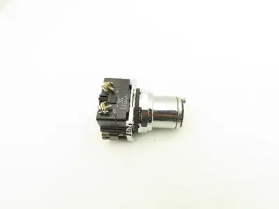 Eaton Cutler-Hammer 10250T6097 Illuminated Selector Switch 4-Position 30mm