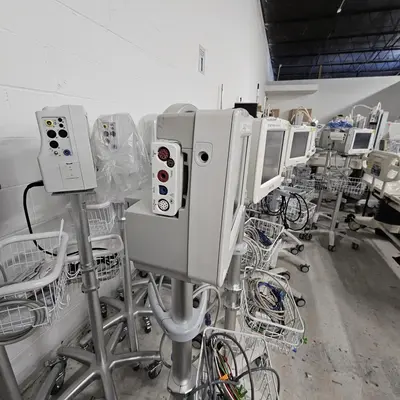 Used Philips Philips MP30 With Module and stands Patient Monitors Texas US | PT Medical Technologies #1458856