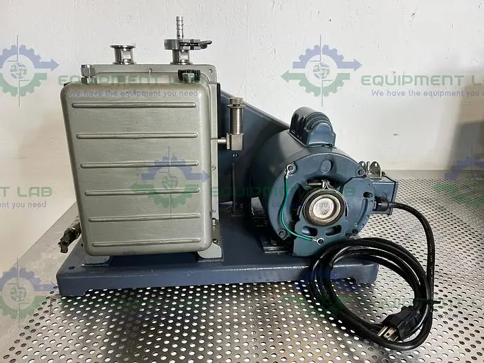 Used WELCH 1402N CHEMSTAR RUGGED BELT  VACUUM PUMP W/ MOTOR DIVISION C63CXGZP MOTOR Rotary Pumps | Equipment Lab #486125