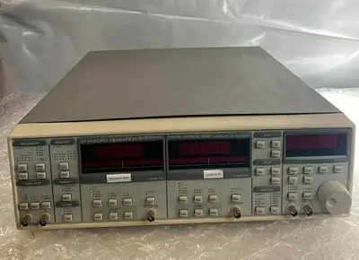 STANFORD RESEARCH INSTRUMENTS SR830 DSP LOCK-IN AMPLIFIER