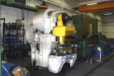 USED SIEGFRIED - SMERAL 250 TON