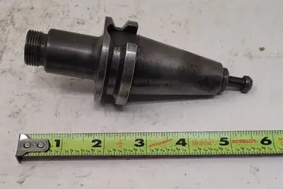 USED LYNDEX CAT 30 TOOL HOLDER