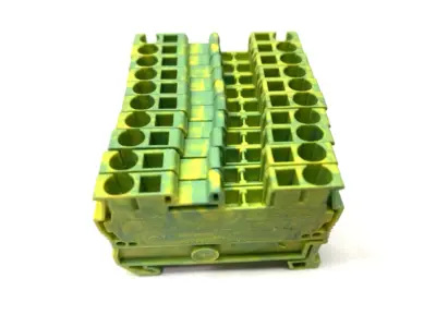 USED PHOENIX CONTACT TERMINAL BLOCK ST 2,5-PE LOT OF 10