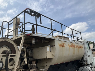 Used 1997 VOLVO WG64T Water Trucks Michigan US | Miedema Asset Management Group #1304692