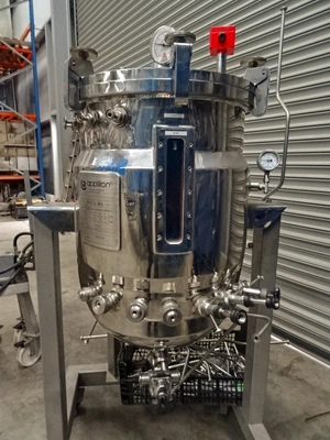 130 L Applikon mammalian cell fermenter