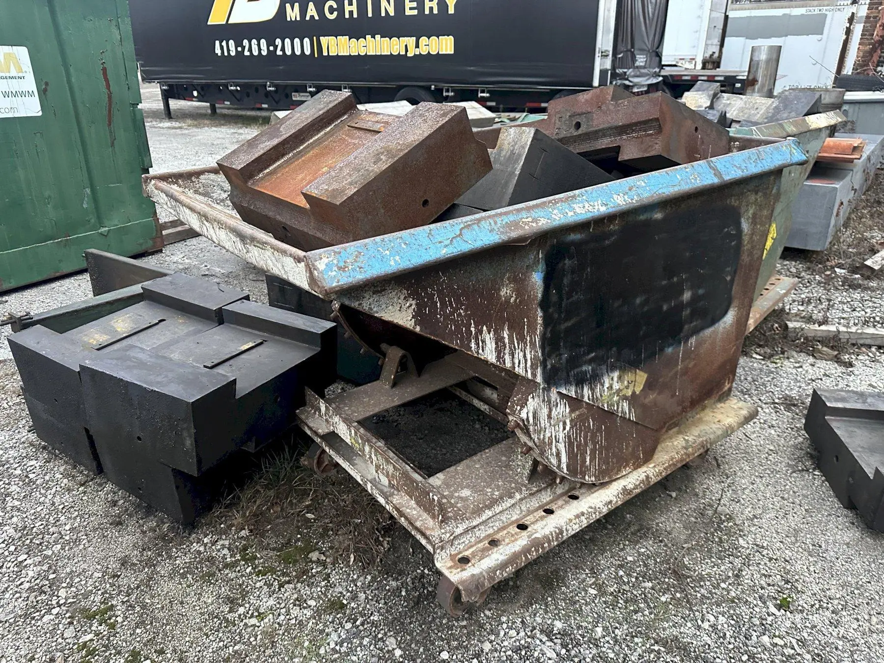 DUMP HOPPER ON CASTERS: STOCK 22278