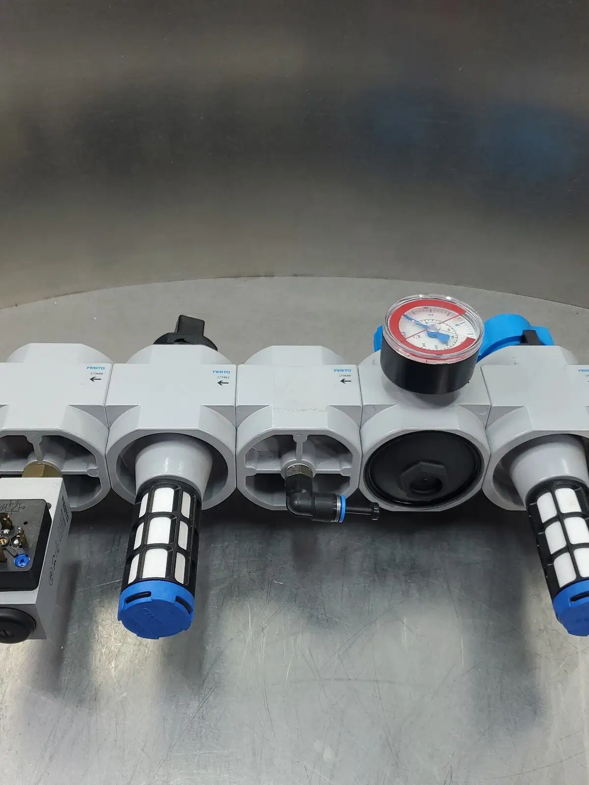 Festo FRM-...-D-MAXI; HEE-...D-MAXI-24; LR-D-7-MAXI Valve/Filter Manifold 6E-13