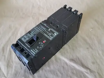 NEW SIEMENS CED63A002