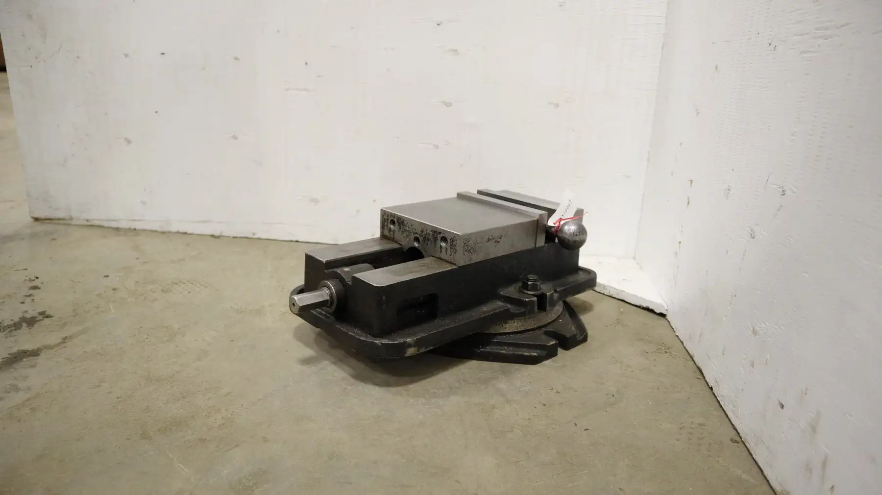 6" Milling Vise (Used) - 7