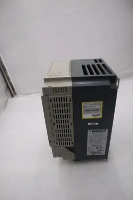 NEW SCHNEIDER variable speed drive ATV71HD11N4Z 15 HP STOCK 2313-C