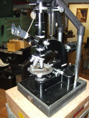 Leitz Wetzlar Microscope