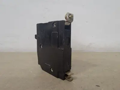 USED SQUARE D QOB115