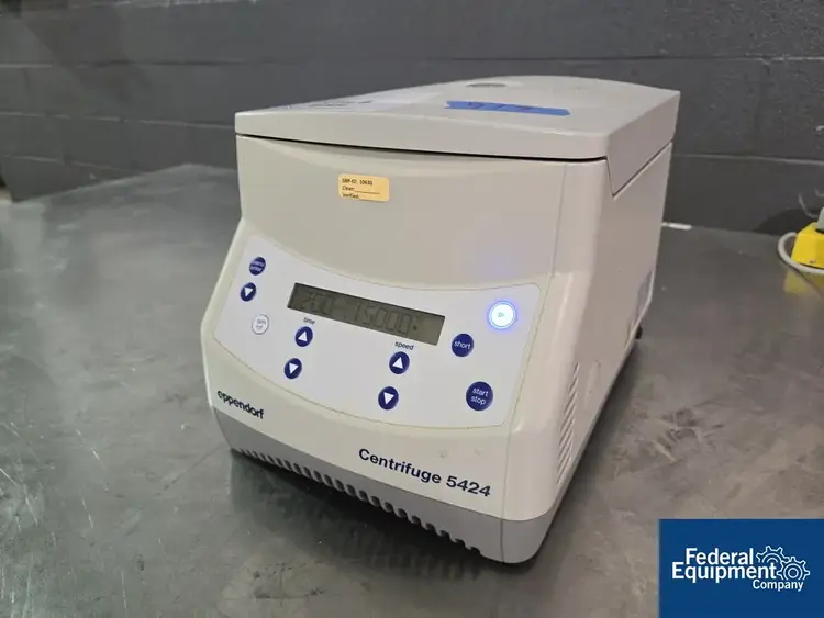 Used Eppendorf Eppendorf Model 5424 15,000 Rpm Centrifuge Lab Centrifuges Ohio US | Federal Equipment Company #1080182