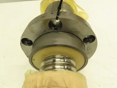 Cincinnati Milacron 3" Flanged Ball Screw Shaft Linear Actuator 33" Travel