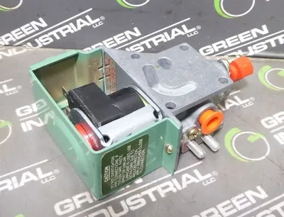 ASCO 8318D19MS Red Hat Solenoid Valve New NIB