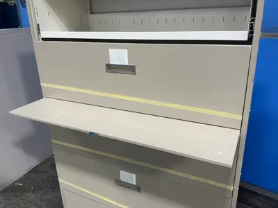 Steelcase 5 Drawers  Cabinet
