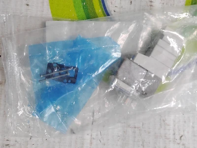 NEW SMC SYJ314-5LOZ 46884403