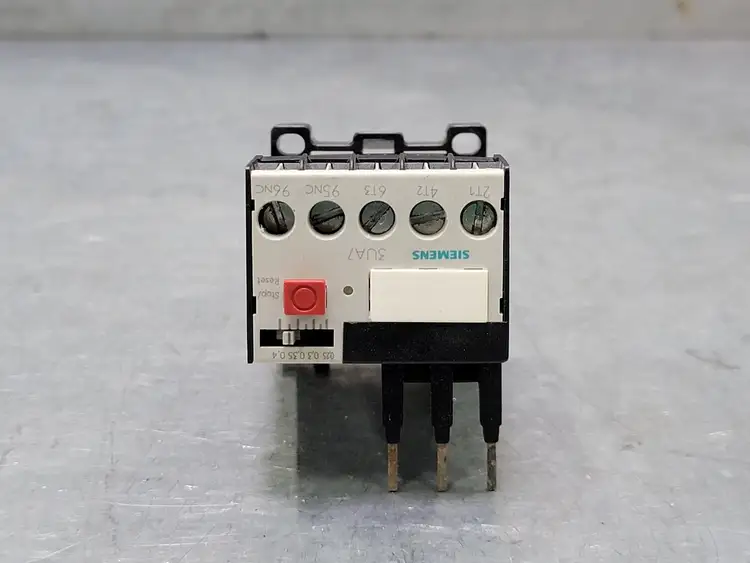 Used SIEMENS 3UA7020-0E Switchgears British Columbia CA | Lenmark #243561