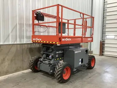 New | in-Stock 2023 Skyjack SJ6832RT Scissor Lifters New York US | United Lift #1446490
