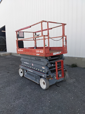 USED 2015 Skyjack SJ4632