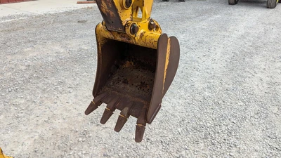 USED 2002 DEERE 110