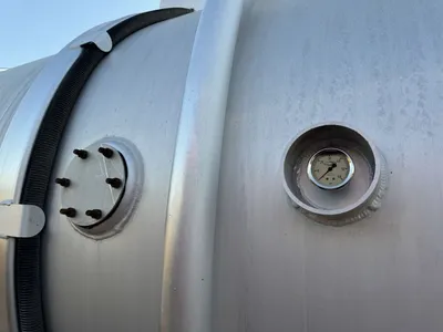 Used 2015 VANTAGE VC-8400 Tanker Trailers Minnesota US | Carco Truck & Equipment #1514226
