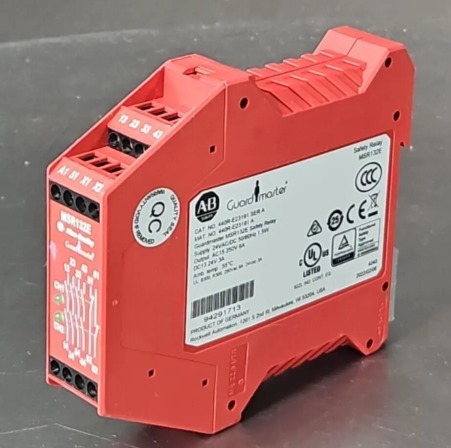 Allen Bradley 440R-E23191 Ser A Safety Relay (BIN423)