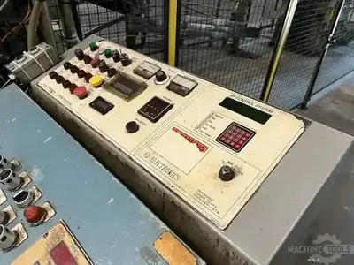 USED 1993 BROWN SS2-600-84-48