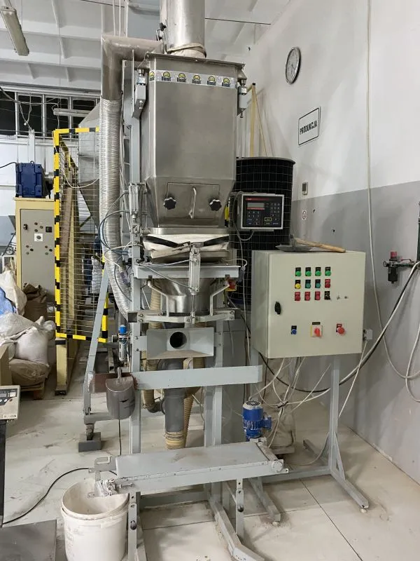 USED 2005 CONSUMASZ PW-1