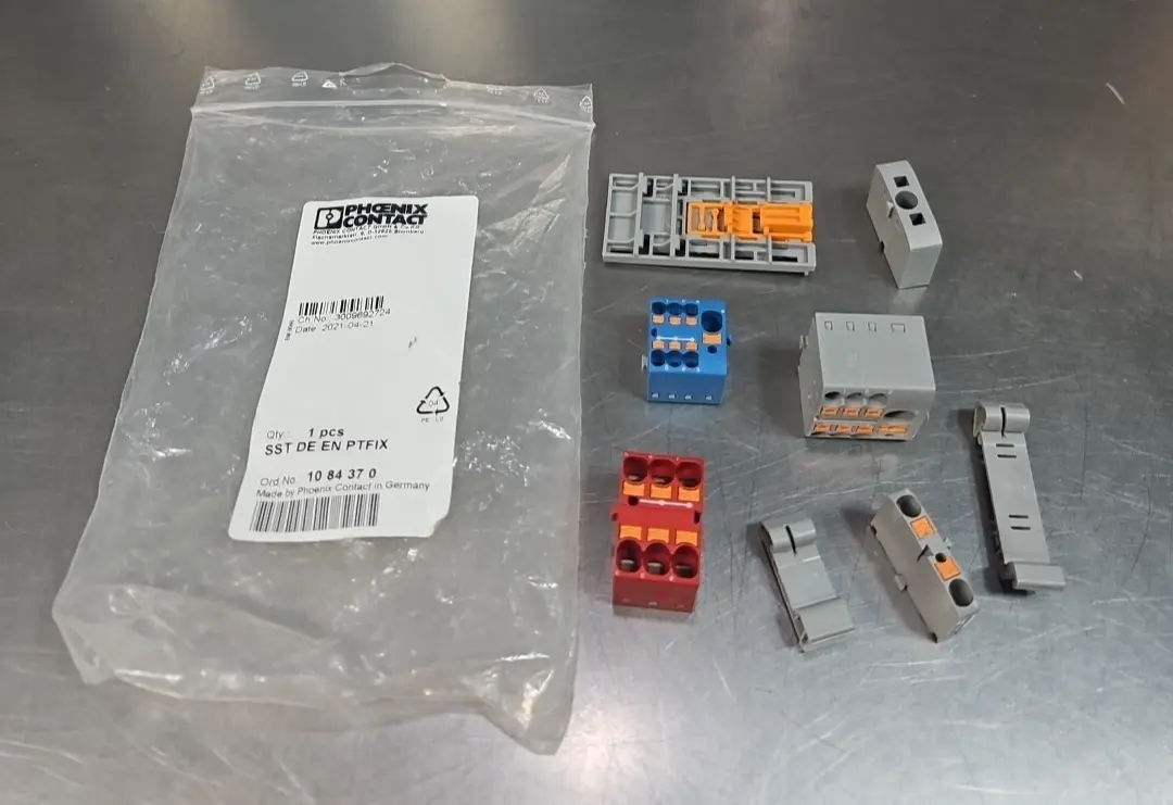 Phoenix Contact SST DE EN PTFIX ( 1084370 ) Block Accessory Loc3C3