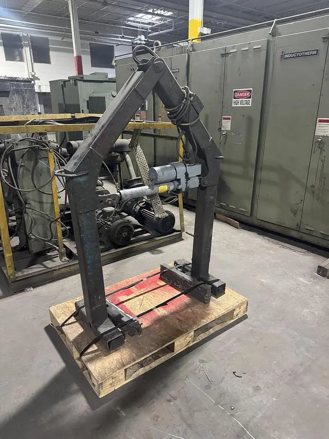USED EAGLE EMH-500 MOLD HANDLER (SALE PENDING)