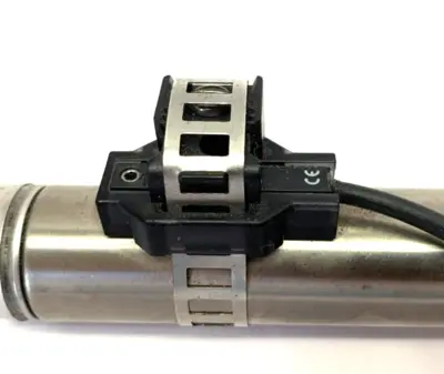 NCDMB075-0600, BMF 307K-PS-C-2-SA95-S75-00,3 | SMC NCDMB075-0600 Air Cylinder w/ Balluff BMF 307K-PS-C-2-SA95-S75-00,3 Sensor - Used