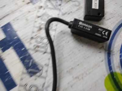 USED OMRON E3S-LS3N