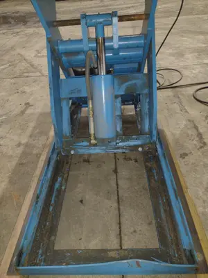 4,000 LBS X 71.75" X 71.75" LIFT PRODUCTS MODEL LPFT4W-040-36 HYRAULIC SCISSOR LIFT TABLE 110V: YOBRO #24988