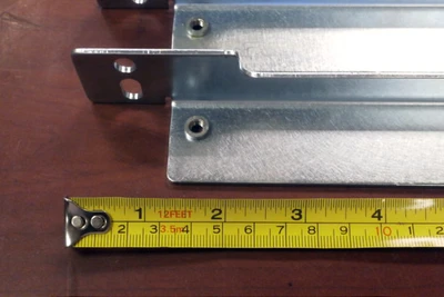 NEW Server Rails 1VPW8-07-P50527E001 Rev A