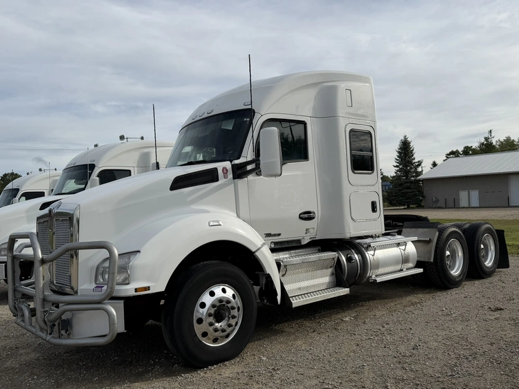 Used 2021 KENWORTH T880 TRUCK TRACTOR Conventional trucks Michigan US | Miedema Asset Management Group #1709412
