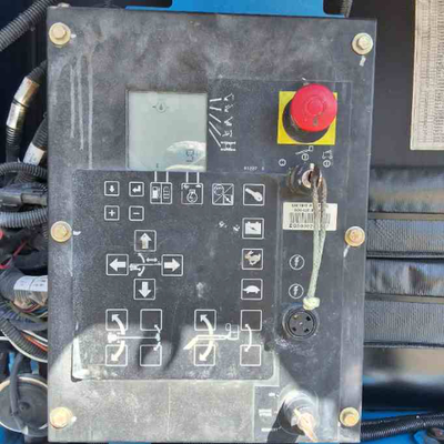 USED 2014 Genie S-125