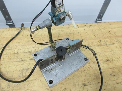 Used 1998 USED HAAS PARTS AND TOOLING VF SERIES 40 TAPER TRP ASSEMBLY Power Drawbars Minnesota US | Machinesused.com #1264543