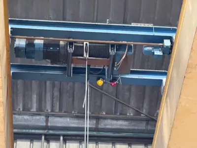 USED DEMAG 2 X 3.2 TON X 22 900 MM