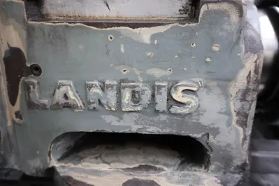 1979 LANDIS 10 X 20 1R GRINDERS, CYLINDRICAL – UNIVERSAL | GCH Machinery (24)