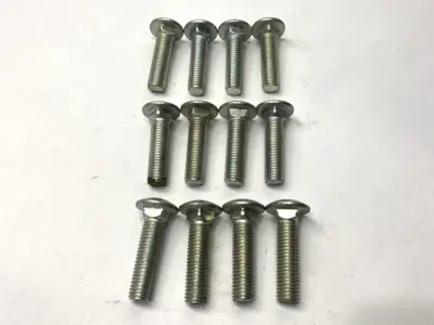 5/8"-11 x 2-1/2" Carriage Bolts Grade 2 LOT OF 12 SHELFWARE - New Other