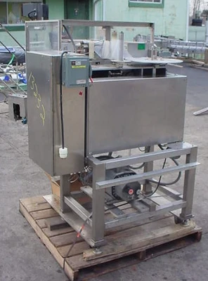 USED CULBRO MACHINE TAMPER EVIDENT NECK NECK BANDER